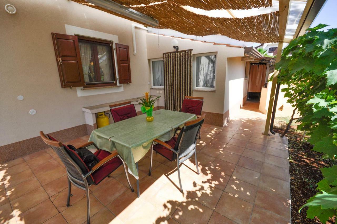 Nevija Apartment Novigrad  Ngoại thất bức ảnh